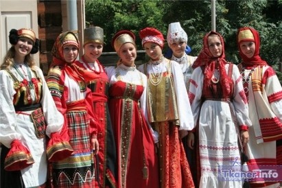 Особенности русского народного сарафана