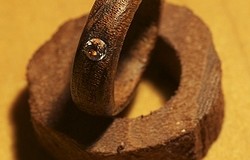 Как сделать кольцо из дерева своими руками: пошаговая инструкция и примеры