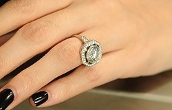 Можно ли уменьшить обручальное кольцо? Разрешается ли это? Способы уменьшить размер обручального кольца. Приметы.