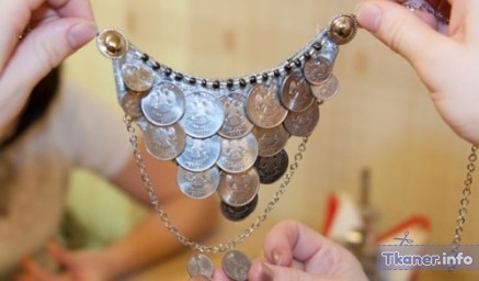 Ожерелье из монет