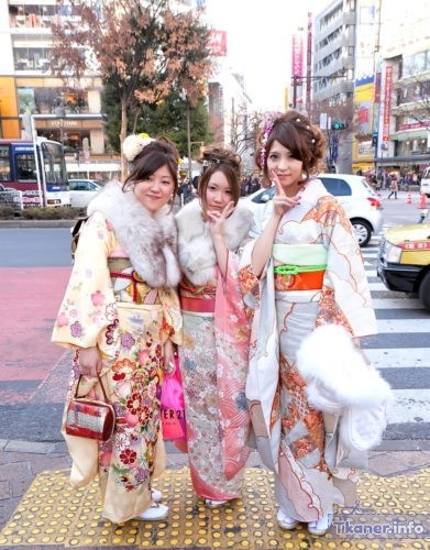 Kimono-Coming-of-Age-Day-2012-G8797