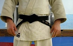 Как завязывать пояс на кимоно, рукопашный бой: два пошаговых способа, полезные советы