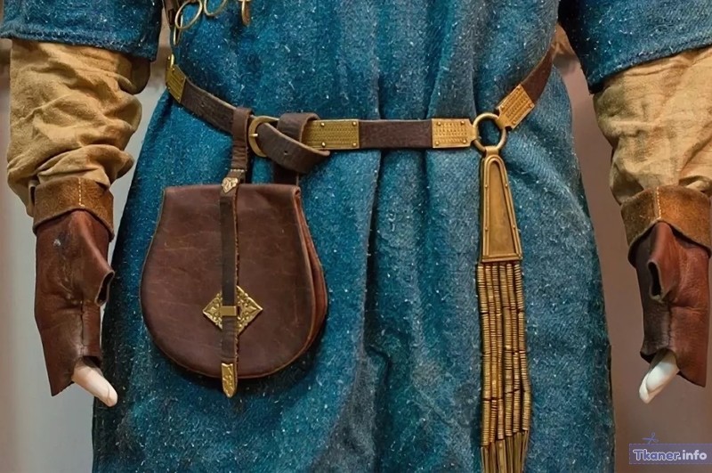 Пряжки средневековые поясные сумки и пояса