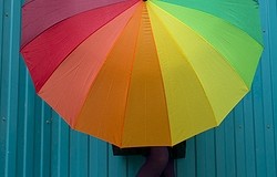 Зонт в подарок: можно ли дарить и как правильно принимать