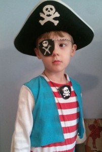 Детский пиратский костюм