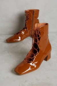 Лаковые светло-коричневые ботинки