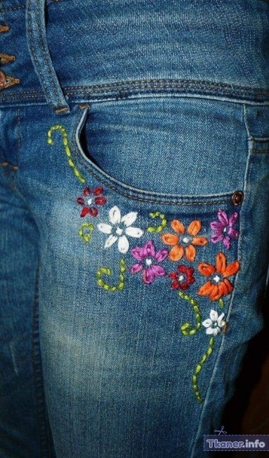 Вышивка на джинсах