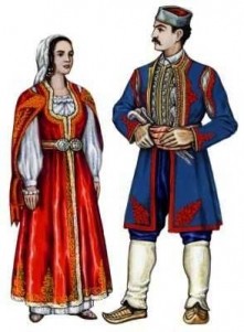 Красно-синие тона старинного осетинского костюма
