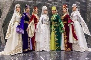 Женские осетинские костюмы