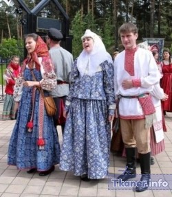 Свадебные костюмы народов Ленинградской области