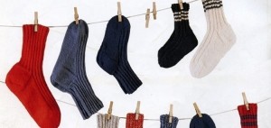Как стирать шерстяные носки?