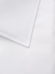 Ткань белой рубашки