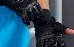 Зачем нужны перчатки для фитнеса, для чего на них петелька