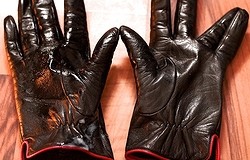 Ремонт кожаных перчаток: как починить, зашить, восстановить блеск