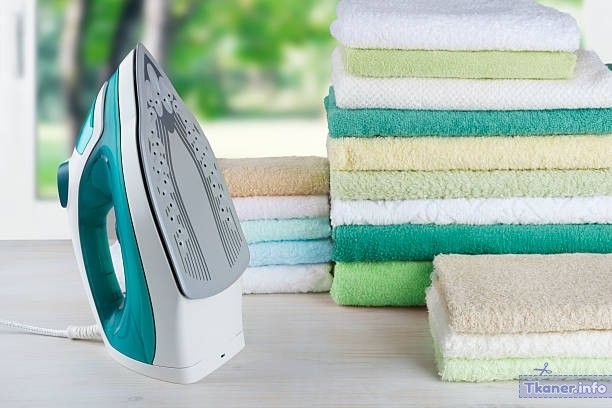 Гладить полотенца
