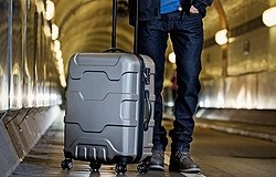 Что лучше - чемодан или сумка на колесах? Преимущества дорожной сумки и чемодана. Что же всё-таки выбрать?