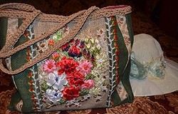 Как обновить старую сумку: Украшения старой кожаной сумки