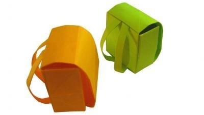 Желтый и зеленый портфели