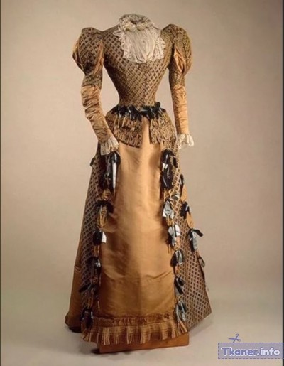 Люстрин выходное женское платье 18 века
