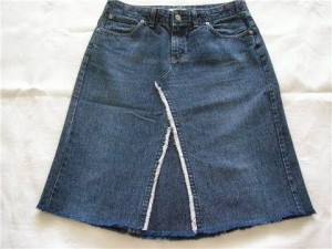Как перешить старые джинсы в юбку